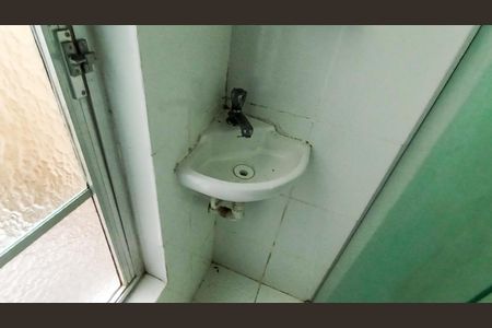 Banheiro  de kitnet/studio para alugar com 1 quarto, 37m² em Menino Deus, Porto Alegre