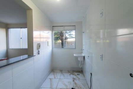 Apartamento à venda com 46m², 2 quartos e 1 vaga Apartamento à venda com 46m², 2 quartos e 1 vagaCozinha e Área de Serviço