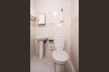 Apartamento para alugar com 62m², 2 quartos e 1 vaga Apartamento para alugar com 62m², 2 quartos e 1 vagaBanheiro