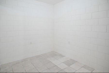 Casa para alugar com 25m², 1 quarto e 1 vaga