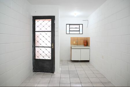 Casa para alugar com 25m², 1 quarto e 1 vaga Casa para alugar com 25m², 1 quarto e 1 vagaSala/Cozinha