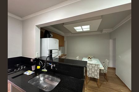 Casa para alugar com 88m², 2 quartos e 2 vagas Casa para alugar com 88m², 2 quartos e 2 vagasCozinha