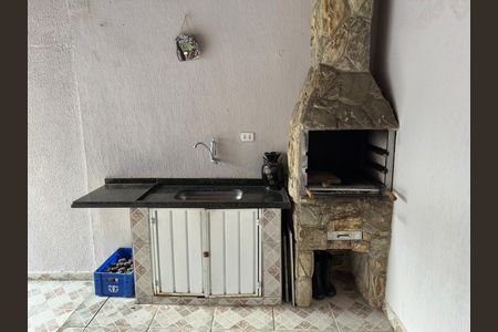 Casa para alugar com 88m², 2 quartos e 2 vagas Casa para alugar com 88m², 2 quartos e 2 vagasChurrasqueira