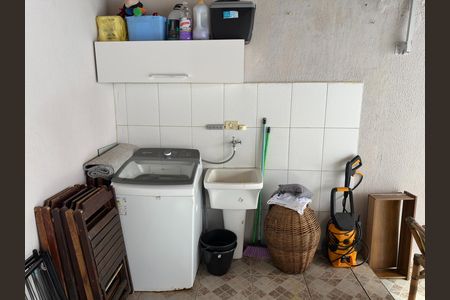 Casa para alugar com 88m², 2 quartos e 2 vagas Casa para alugar com 88m², 2 quartos e 2 vagasÁrea de Serviço
