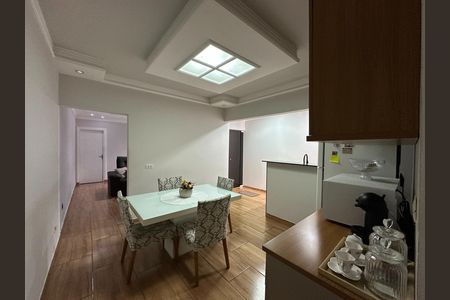 Casa para alugar com 88m², 2 quartos e 2 vagas Casa para alugar com 88m², 2 quartos e 2 vagasCozinha