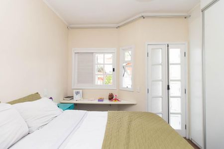 Casa de condomínio à venda com 87m², 2 quartos e 1 vaga Casa de condomínio à venda com 87m², 2 quartos e 1 vagaQuarto Suíte 1