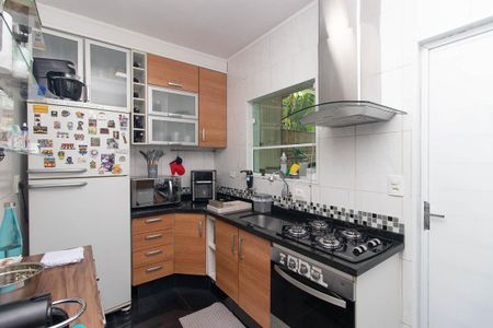 Casa de condomínio à venda com 87m², 2 quartos e 1 vaga Casa de condomínio à venda com 87m², 2 quartos e 1 vagaCozinha