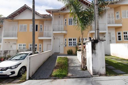 Casa de condomínio à venda com 87m², 2 quartos e 1 vaga Casa de condomínio à venda com 87m², 2 quartos e 1 vagaGaragem
