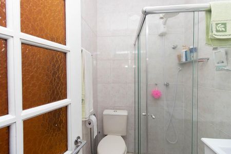 Casa de condomínio à venda com 87m², 2 quartos e 1 vaga Casa de condomínio à venda com 87m², 2 quartos e 1 vagaBanheiro da Suíte 1