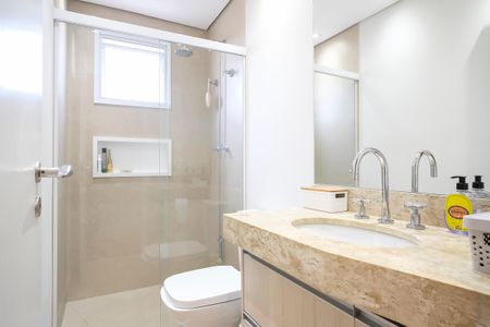 Apartamento à venda com 127m², 3 quartos e 3 vagasBanheiro da Suíte 1