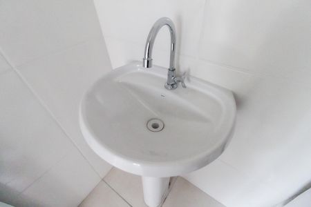 Apartamento à venda com 38m², 2 quartos e sem vaga Apartamento à venda com 38m², 2 quartos e sem vagaBanheiro