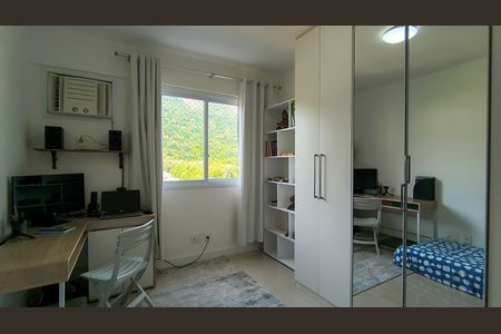 Quarto  de apartamento à venda com 2 quartos, 71m² em Recreio dos Bandeirantes, Rio de Janeiro