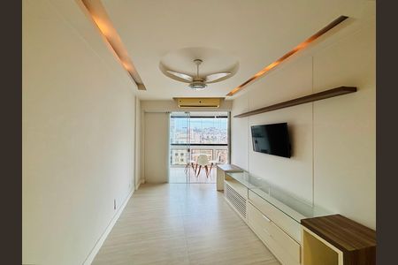 Apartamento para alugar com 105m², 3 quartos e 2 vagas