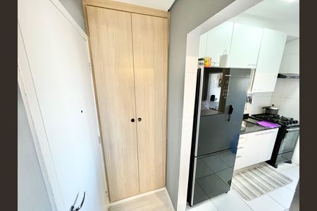 Apartamento para alugar com 53m², 2 quartos e 2 vagas Apartamento para alugar com 53m², 2 quartos e 2 vagasCozinha