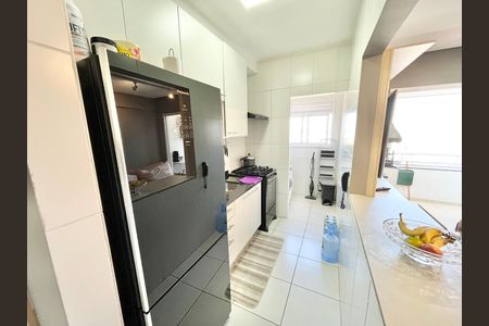 Apartamento para alugar com 53m², 2 quartos e 2 vagas Apartamento para alugar com 53m², 2 quartos e 2 vagasCozinha