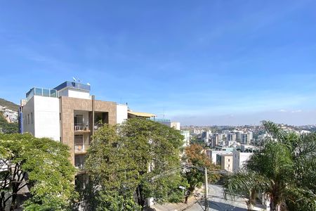 Vista da Sala de apartamento à venda com 3 quartos, 104m² em Buritis, Belo Horizonte