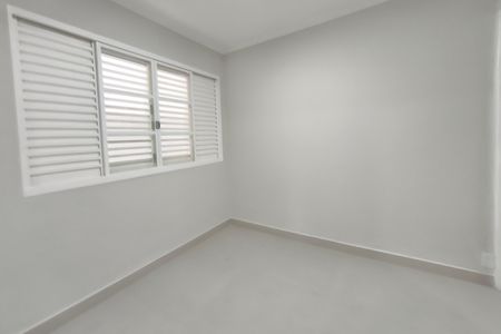 Sala - Quarto de apartamento para alugar com 2 quartos, 68m² em Vila Santana, Campinas