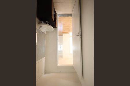Apartamento para alugar com 35m², 2 quartos e sem vagaBanheiro 