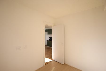 Quarto 1  de apartamento para alugar com 2 quartos, 35m² em Jardim Sabara, São Paulo