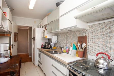 Apartamento para alugar com 100m², 3 quartos e sem vagaCozinha