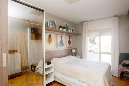 Quarto 1 Suíte de apartamento para alugar com 3 quartos, 100m² em Petrópolis, Porto Alegre