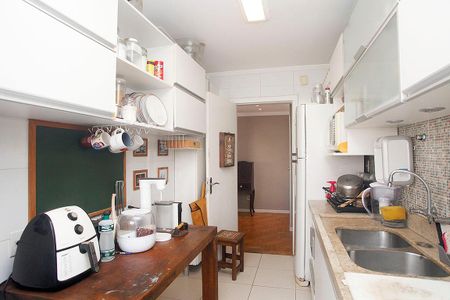 Apartamento para alugar com 100m², 3 quartos e sem vagaCozinha