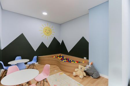 Apartamento para alugar com 28m², 1 quarto e sem vagaÁrea comum - Brinquedoteca