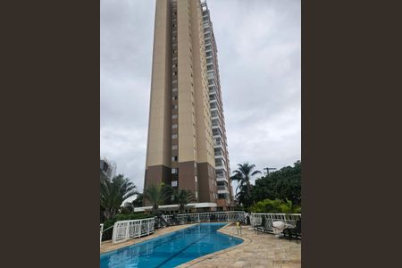 Apartamento à venda com 123m², 3 quartos e 2 vagas Apartamento à venda com 123m², 3 quartos e 2 vagasÁrea externa