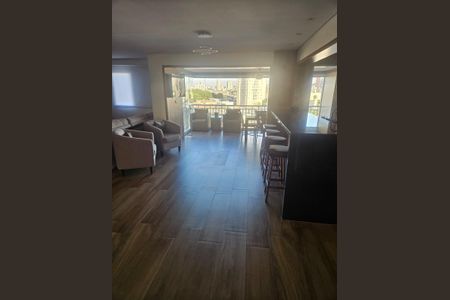 Apartamento à venda com 123m², 3 quartos e 2 vagas Apartamento à venda com 123m², 3 quartos e 2 vagasSala