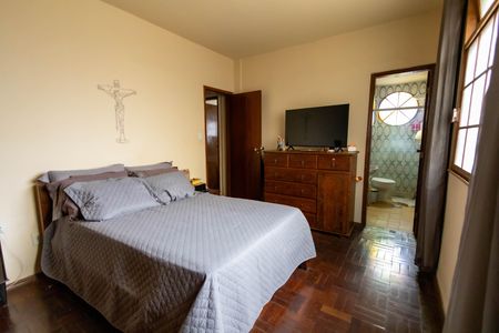 Apartamento para alugar com 120m², 3 quartos e sem vagaSuíte