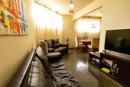 Apartamento para alugar com 120m², 3 quartos e sem vagaSala