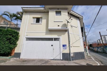 Casa à venda com 104m², 1 quarto e 2 vagas