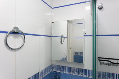 Apartamento para alugar com 49m², 2 quartos e 1 vaga Apartamento para alugar com 49m², 2 quartos e 1 vagaBanheiro