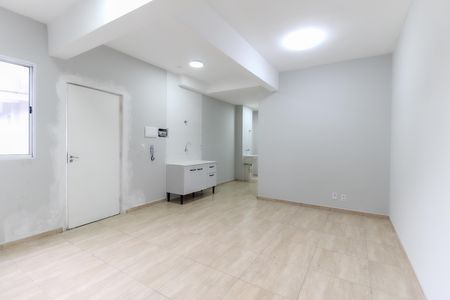 Sala - Cozinha de apartamento à venda com 1 quarto, 43m² em Cidade Antônio Estêvão de Carvalho, São Paulo