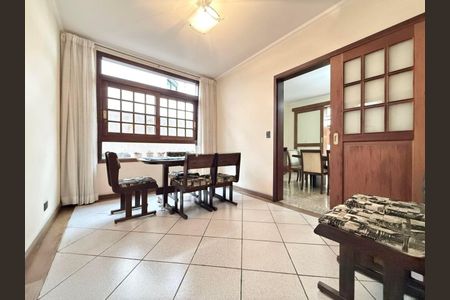 Casa de Condomínio à venda com 5 quartos, 425m² em Super Quadra Morumbi, São Paulo
