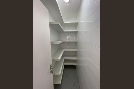 Apartamento à venda com 180m², 4 quartos e sem vaga