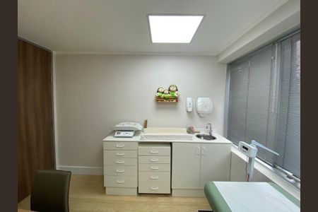 Casa para alugar com 0 quarto, 67m² em Brooklin Novo, São Paulo