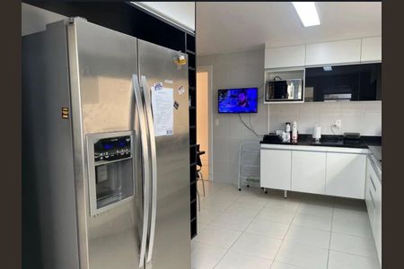 Casa para alugar com 3 quartos, 400m² em Barra da Tijuca, Rio de Janeiro