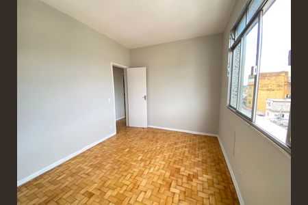 Apartamento à venda com 82m², 3 quartos e 1 vaga
