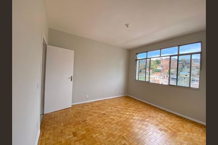 Apartamento à venda com 82m², 3 quartos e 1 vaga