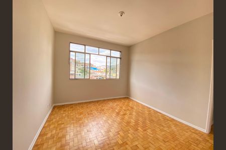 Apartamento à venda com 82m², 3 quartos e 1 vaga