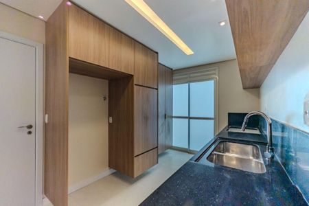 Apartamento à venda com 223m², 3 quartos e 3 vagas