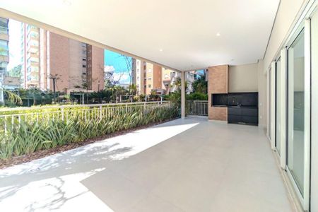 Apartamento à venda com 223m², 3 quartos e 3 vagas