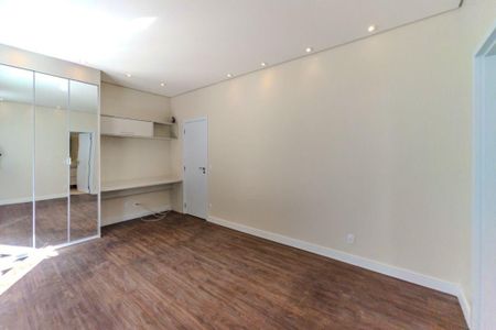 Apartamento à venda com 223m², 3 quartos e 3 vagas