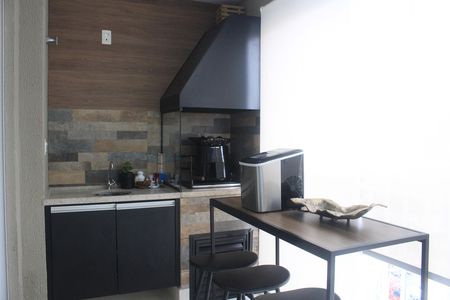 Apartamento à venda com 75m², 2 quartos e 1 vagaVaranda