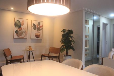 Apartamento à venda com 75m², 2 quartos e 1 vagaSala