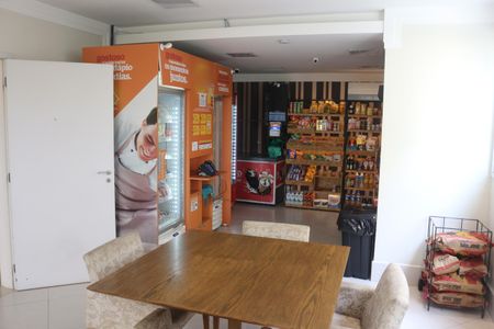 Apartamento à venda com 75m², 2 quartos e 1 vagaÁrea comum