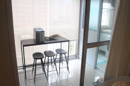 Apartamento à venda com 75m², 2 quartos e 1 vagaVaranda