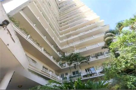 Apartamento à venda com 2 quartos, 180m² em Cerqueira César, São Paulo