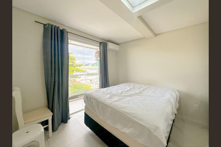 Apartamento para alugar com 73m², 2 quartos e 1 vagaSuíte 